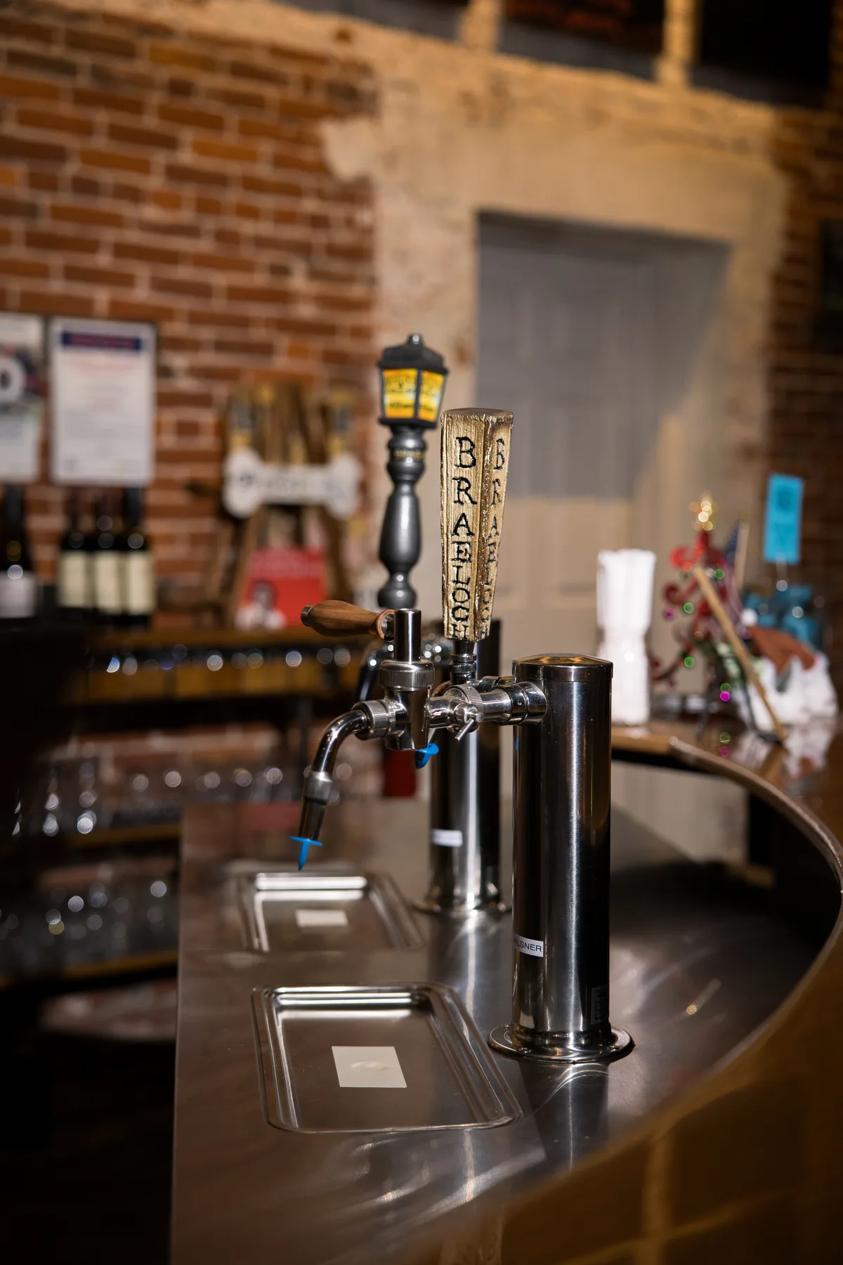 Braeloch tap handles at the bar